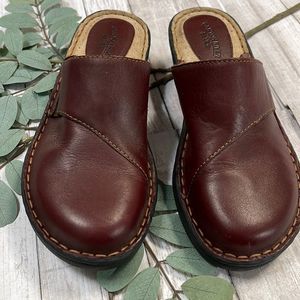 CANYON RIVER BLUES womens leather mules brown size 7